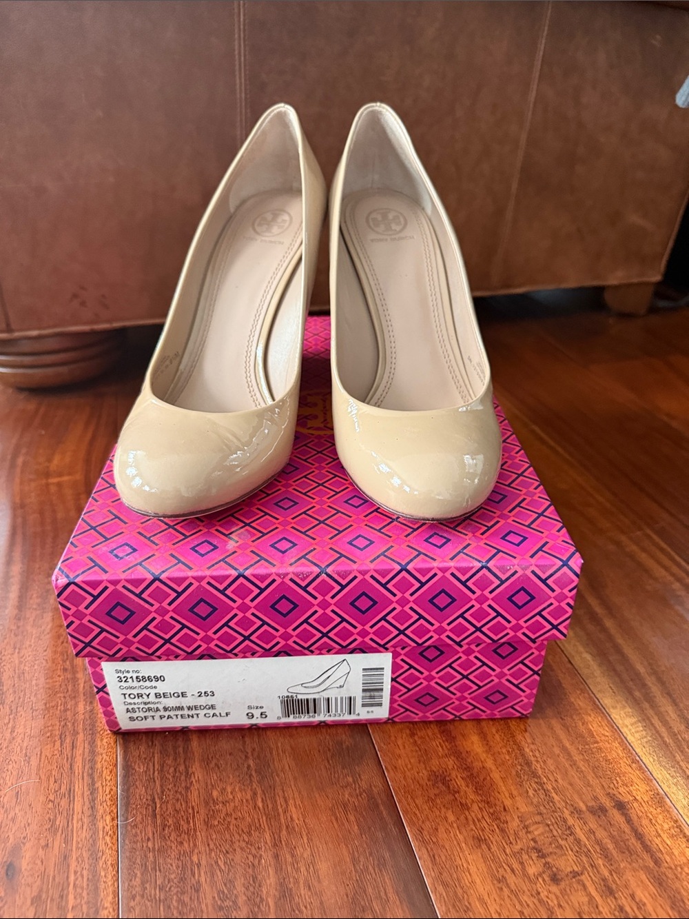 Tory Burch Nude Patent Leather Round-Toe Pumps